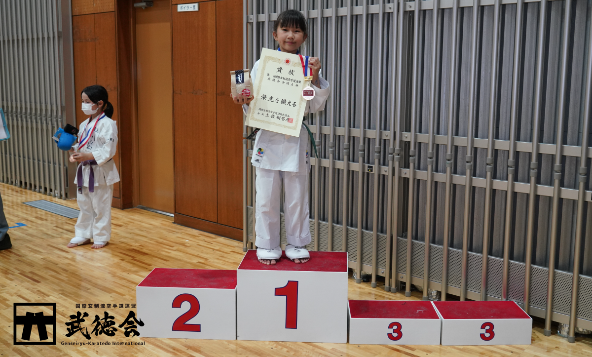 27.小学3・4年女子〈A級〉